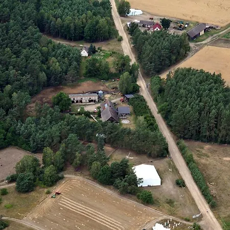 Agroturystyka Jedrusiowa Chata Farm stay *